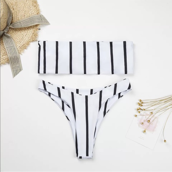 ❤️NEW striped bandeau cheeky swimsuits - Picture 2 of 4